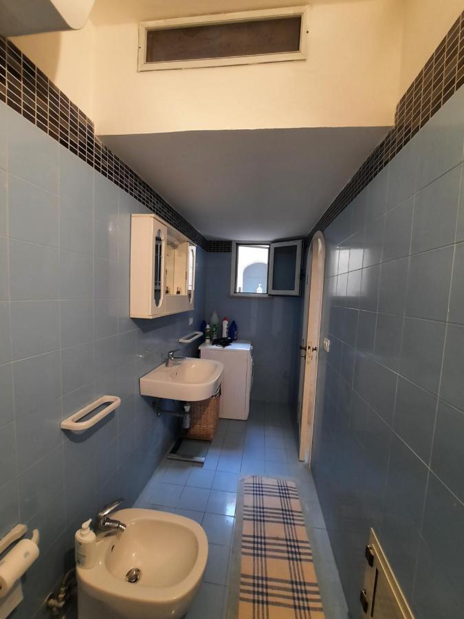 Casa Vacanze Illiria A Roca Vecchia Vicinissima Al Mare Екстериор снимка